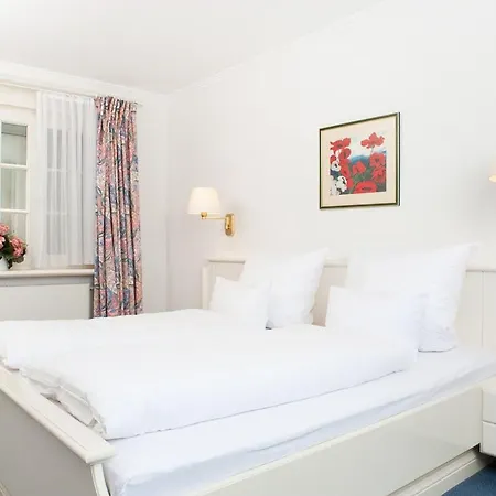 Enenhoog Flugente Von & Mehr Apartman *